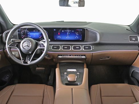 Certified 2024 Mercedes-Benz GLE 350 4MATIC w/ Driver Assistance Package image 16