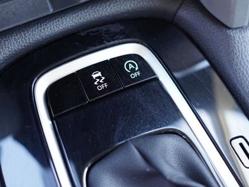 Certified 2024 Toyota Corolla Cross XLE w/ Convenience Package image 30