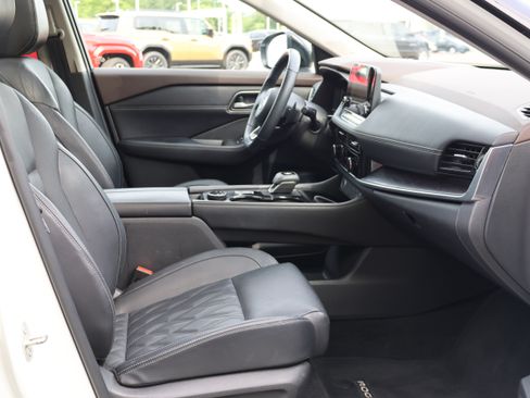 Used 2021 Nissan Rogue Platinum AWD/4WD image 37
