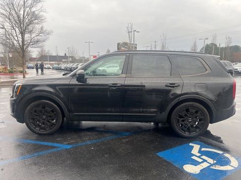 Used 2022 Kia Telluride EX w/ EX Premium Package image 5