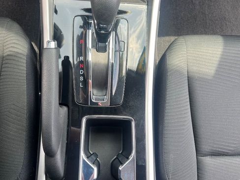 Used 2017 Honda Accord LX image 26