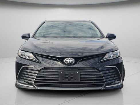 Used 2024 Toyota Camry LE FWD image 3