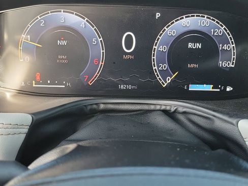 Used 2023 Jeep Compass Limited w/ Elite Group image 8