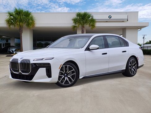 Certified 2025 BMW 760i xDrive w/ Luxury Rear Seating Package AWD/4WD image 1