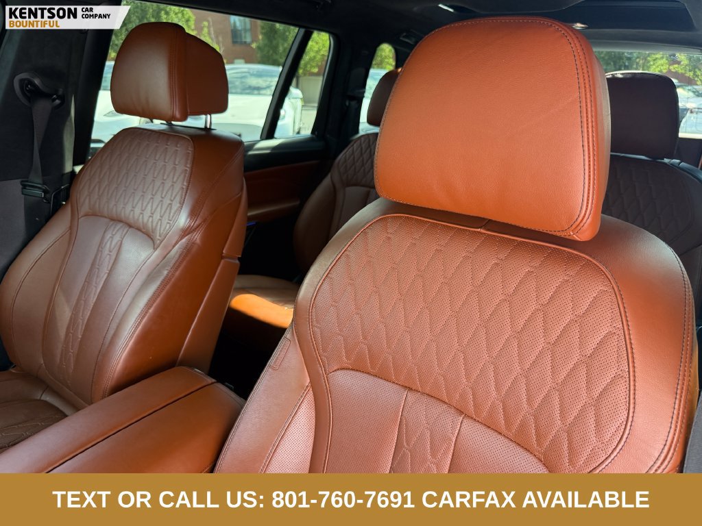 Used 2023 BMW X7 M60i w/ Executive Package AWD/4WD image 29