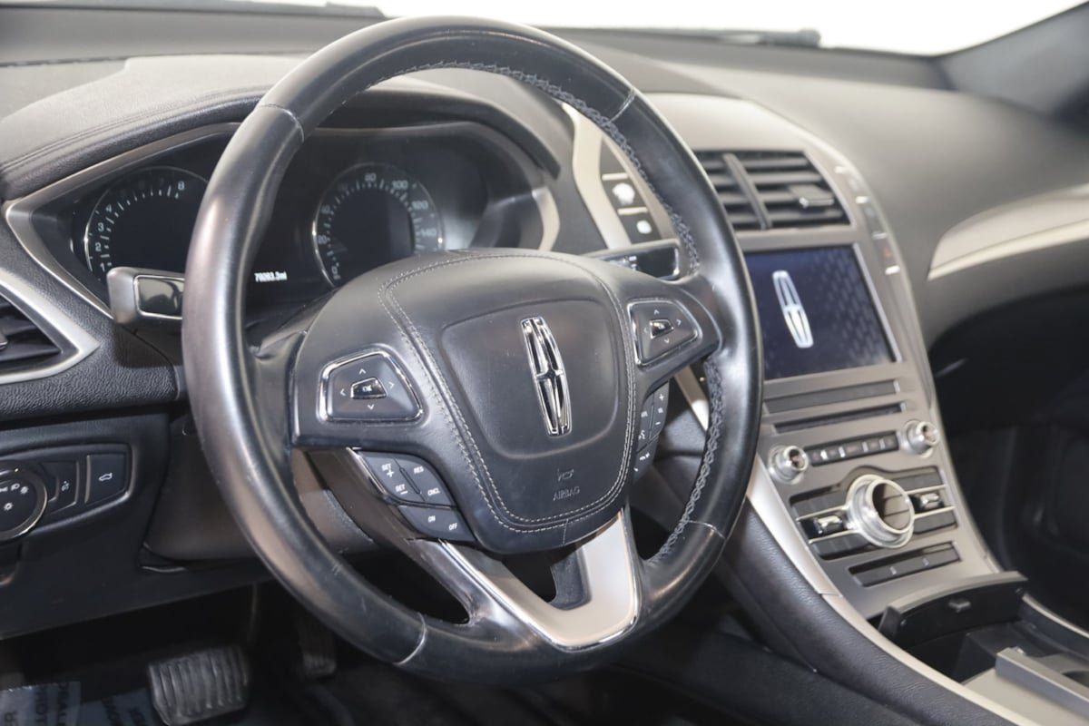 Used 2017 Lincoln MKZ Premiere FWD image 6