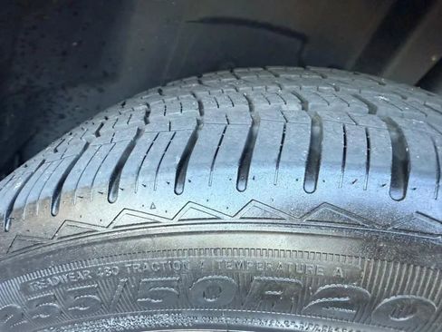 Used 2016 Ford Explorer Limited image 12