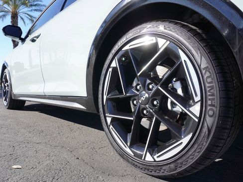 Used 2025 Kia K4 GT-Line image 6