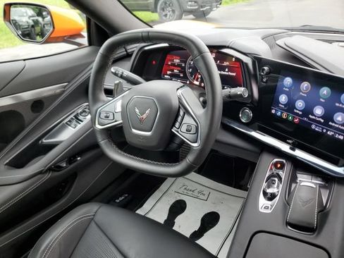 Used 2023 Chevrolet Corvette Stingray Preferred Cpe w/ Z51 Performance Package RWD image 18