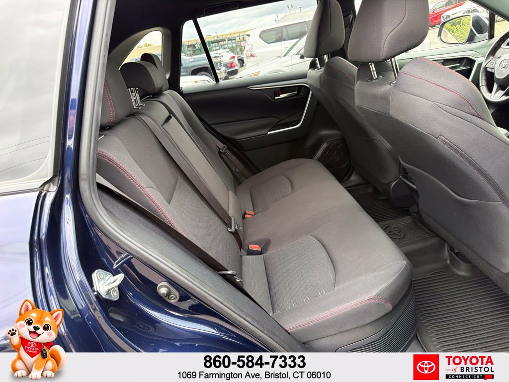 Used 2024 Toyota RAV4 SE w/ Weather & Moonroof Package AWD/4WD image 39