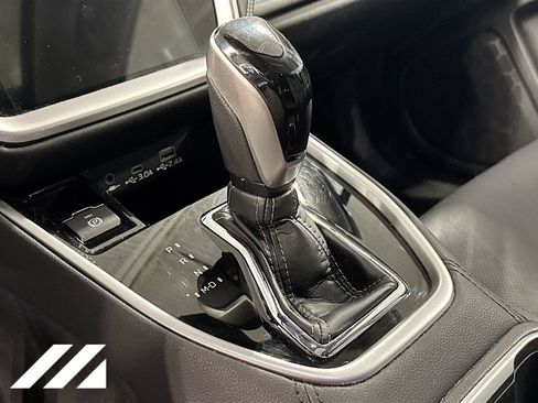 Used 2024 Subaru Outback Limited AWD/4WD image 19