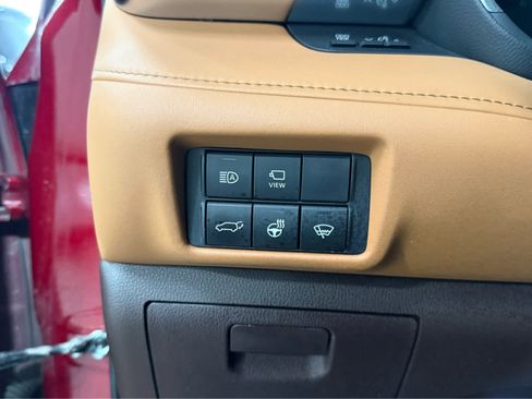 Used 2022 Toyota Highlander Platinum image 25