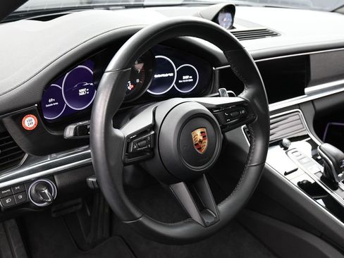 Used 2022 Porsche Panamera Platinum Edition RWD image 17