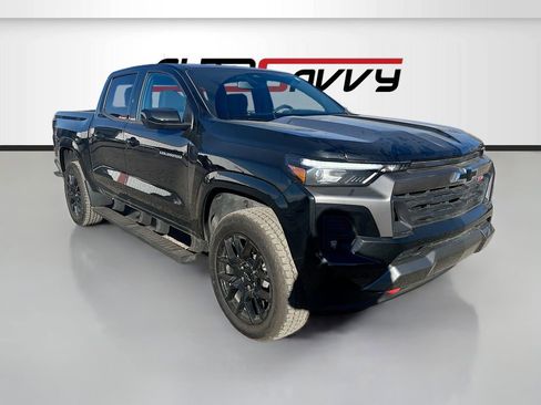 Used 2024 Chevrolet Colorado Z71 w/ LPO, Dark Essentials Package image 1