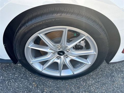 Used 2025 Ford Mustang GT Premium image 14