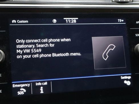 Used 2022 Volkswagen Tiguan SE image 28