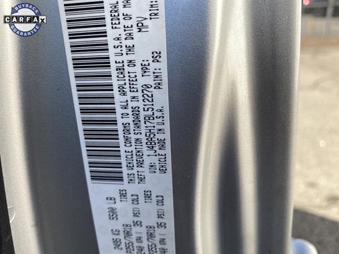 Used 2011 Jeep Wrangler Unlimited Sahara image 32