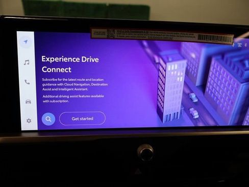 New 2026 Toyota Crown Platinum image 21