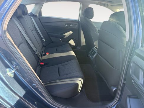 Certified 2025 Honda Accord SE image 18