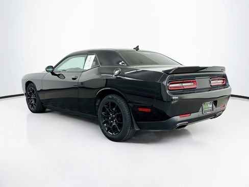 Used 2017 Dodge Challenger GT w/ Driver Convenience Group AWD/4WD image 5