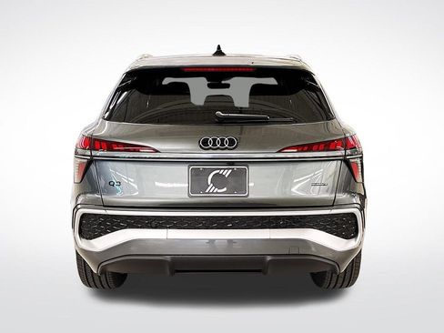 New 2026 Audi Q3 quattro 2.0T image 4