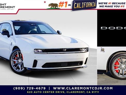 New 2024 Dodge Charger Daytona Scat Pack w/ Plus Group image 1