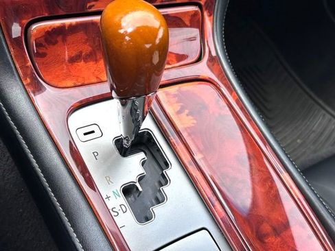 Used 2006 Lexus SC 430 Convertible RWD image 22