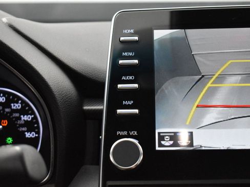 Used 2019 Toyota Avalon XSE image 21