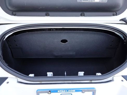 Used 2005 Chrysler Crossfire Limited image 14