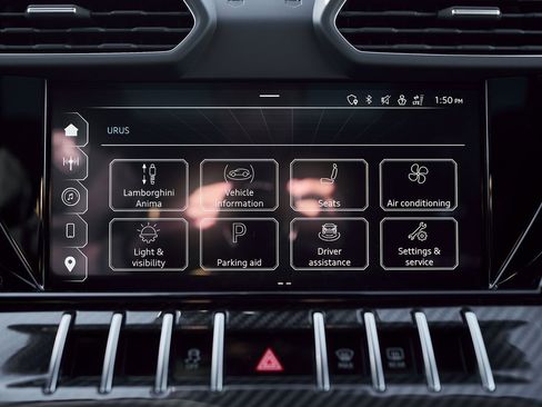 Used 2024 Lamborghini Urus Performante image 80