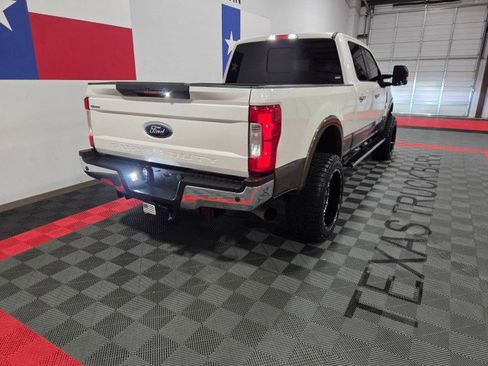 Used 2017 Ford F350 Lariat w/ Lariat Ultimate Package image 26