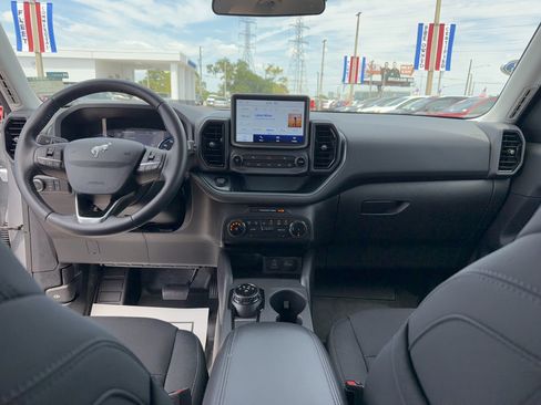 Used 2023 Ford Bronco Sport Badlands image 27