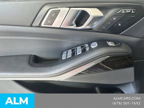 Used 2024 BMW X7 xDrive40i AWD/4WD image 13