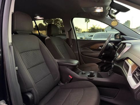Used 2018 GMC Terrain SLE FWD image 18