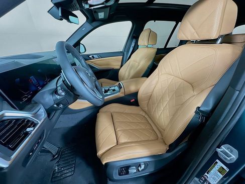 New 2026 BMW X5 xDrive40i w/ Climate Comfort Package image 28