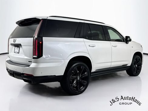 Used 2025 Cadillac Escalade Sport Platinum AWD/4WD image 7