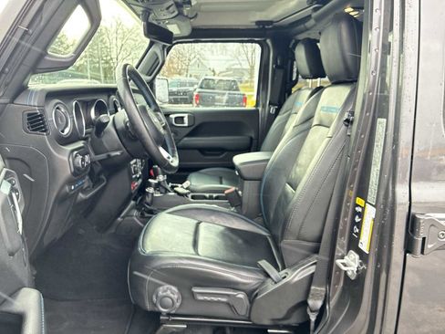 Used 2023 Jeep Wrangler Unlimited Rubicon 4xe w/ Cold Weather Group image 19