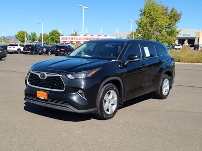 Used 2022 Toyota Highlander LE