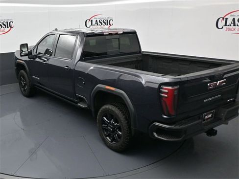 Used 2024 GMC Sierra 2500 AT4 w/ AT4 Premium Plus Package image 15
