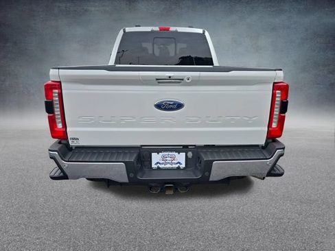 Used 2023 Ford F250 Lariat w/ Lariat Ultimate Package AWD/4WD image 6