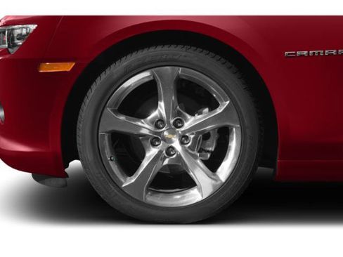 Used 2015 Chevrolet Camaro LT RWD image 14