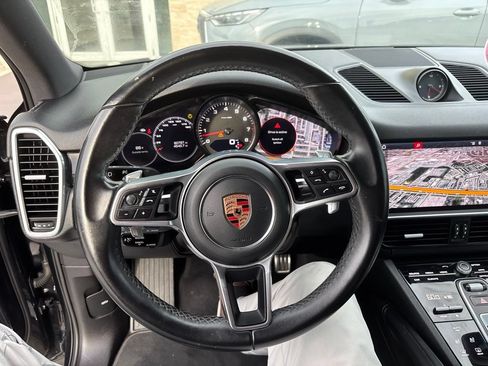 Used 2019 Porsche Cayenne S AWD/4WD image 10