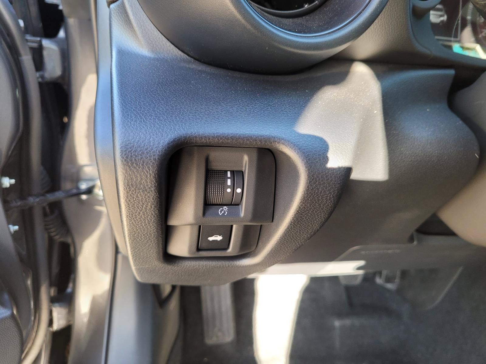 Used 2023 Toyota GR86 RWD image 6