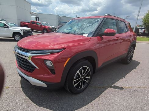 Used 2026 Chevrolet TrailBlazer LT w/ Driver Confidence Package image 4