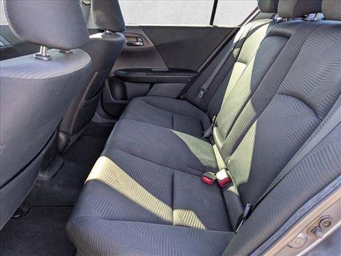 Used 2015 Honda Accord LX image 18