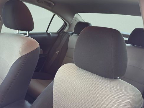 Used 2012 Chevrolet Cruze LS w/ Connectivity Package FWD image 11