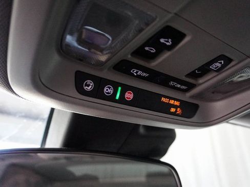 Used 2023 Chevrolet Malibu LT image 17