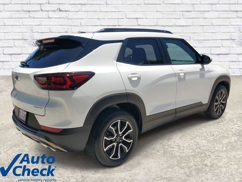 Used 2024 Chevrolet TrailBlazer ACTIV FWD image 4