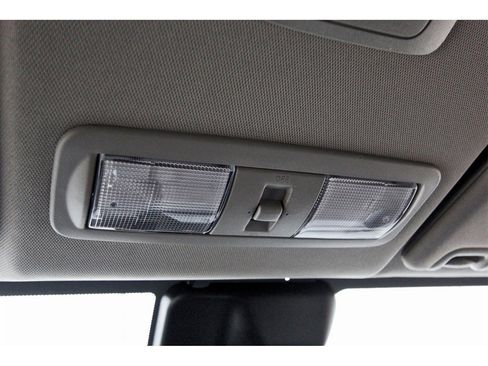 Certified 2024 Nissan Frontier SV image 25