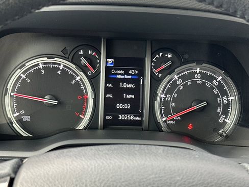 Used 2023 Toyota 4Runner TRD Off-Road Premium image 30